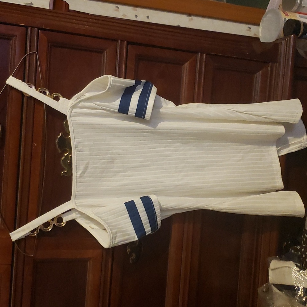 NIB nautical off the shoulder top - Picture 2 of 4
